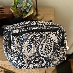Vera Bradley Featherweight Belt Bag Sling Crossbody Stratford Paisley Fanny Pack